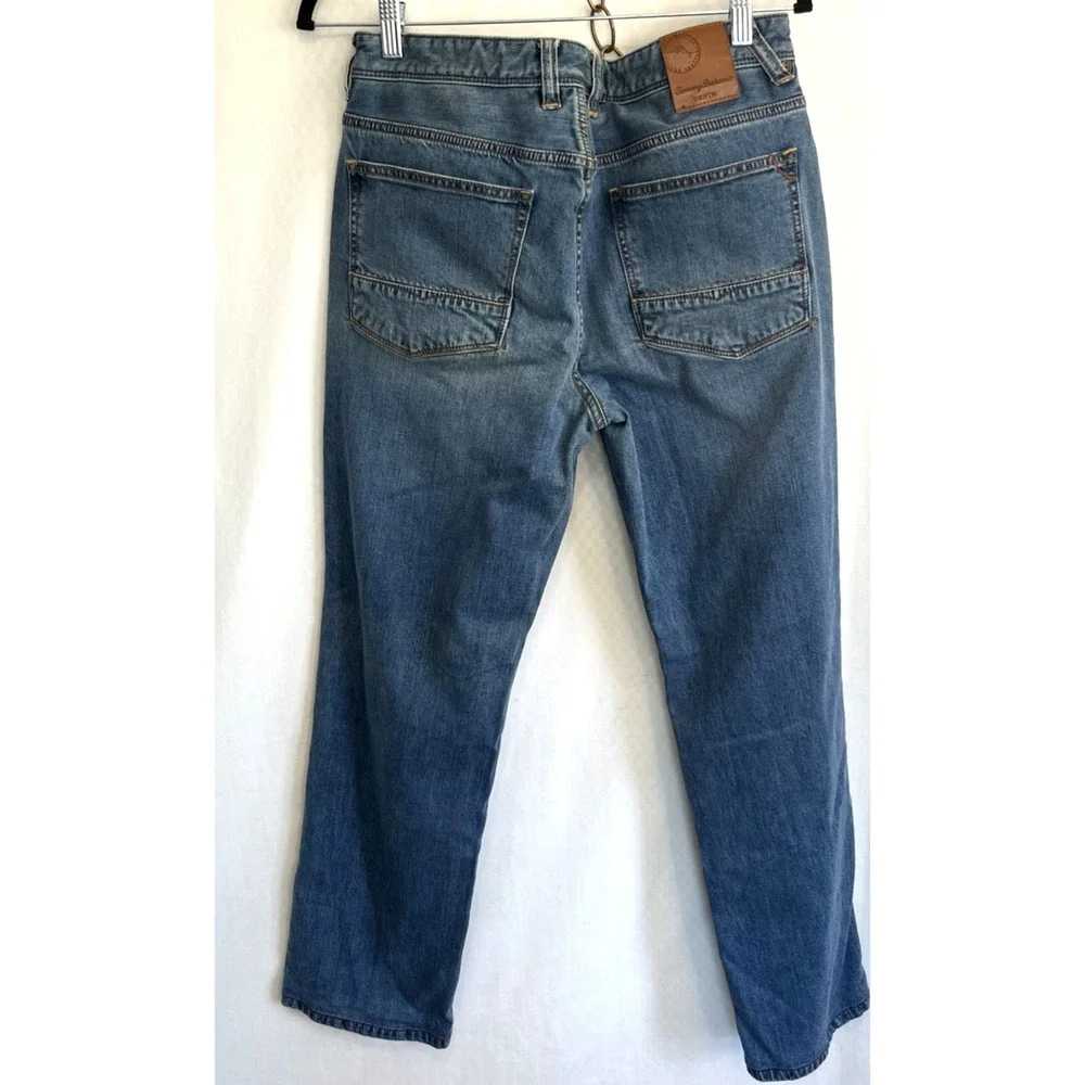 Men's TOMMY BAHAMA Jeans Cotton Blend Zip Fly Size 32 x 32